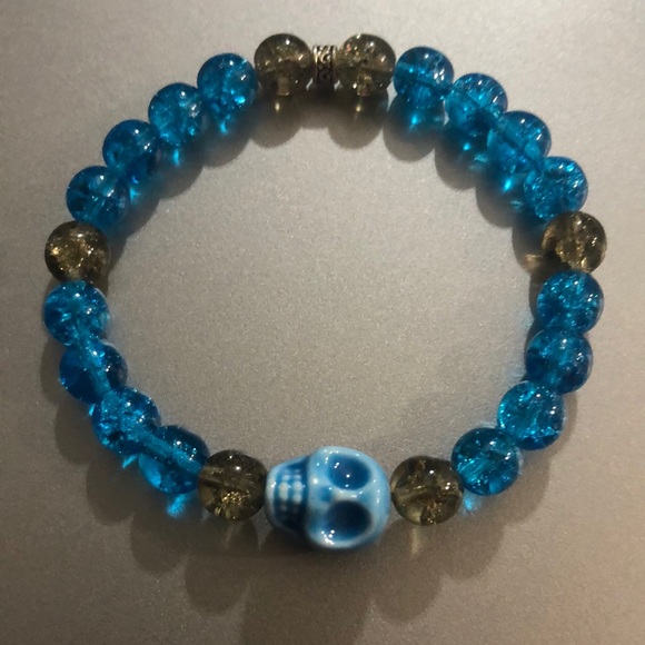 Handmade - Picture 1 of 3